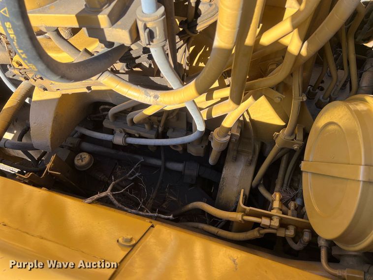 image for item OA9226 1993 Caterpillar 621E  scraper