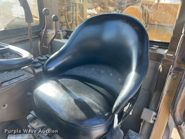 image for item OA9226 1993 Caterpillar 621E  scraper