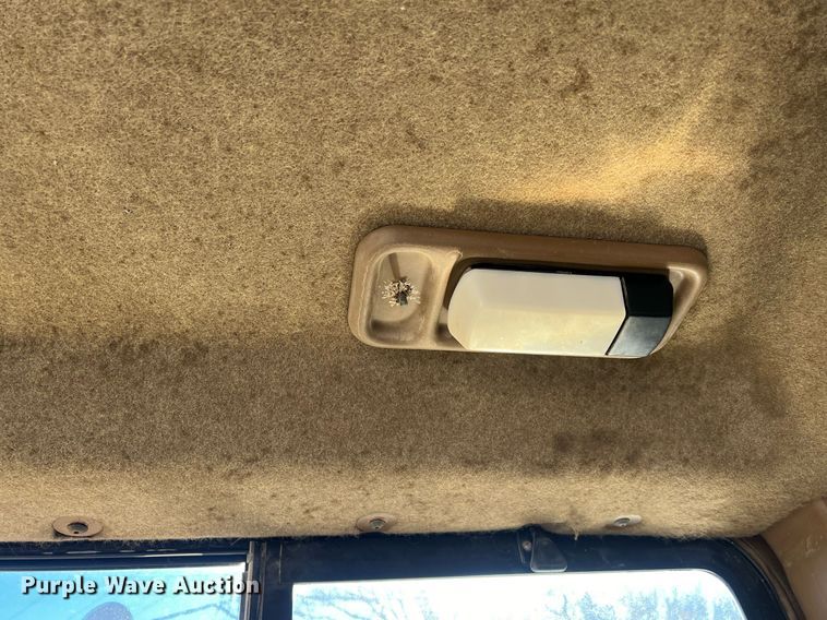 image for item OA9226 1993 Caterpillar 621E  scraper