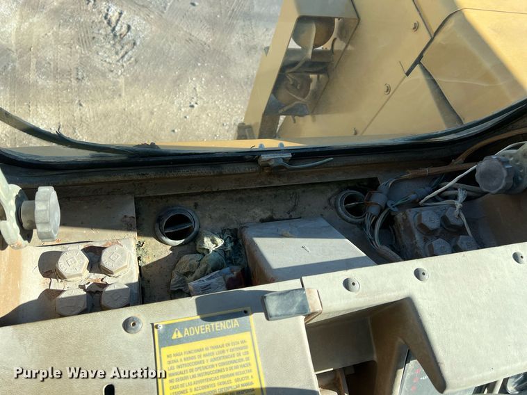 image for item OA9226 1993 Caterpillar 621E  scraper