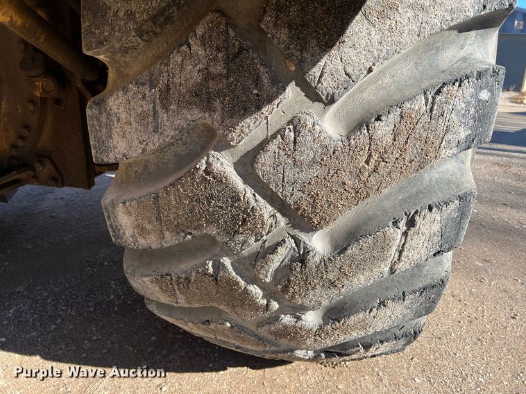 image for item OA9226 1993 Caterpillar 621E  scraper