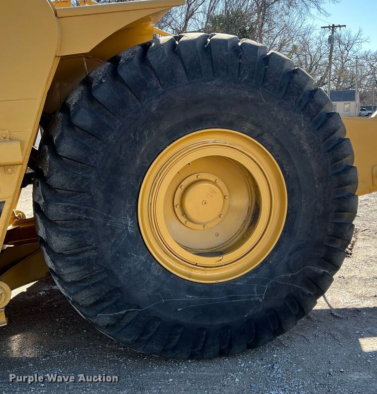 image for item OA9226 1993 Caterpillar 621E  scraper