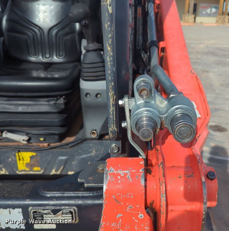 image for item OD9031 2019 Kubota SVL65-2  tracked skid steer loader