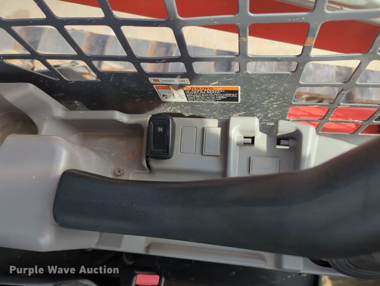 image for item OD9031 2019 Kubota SVL65-2  tracked skid steer loader