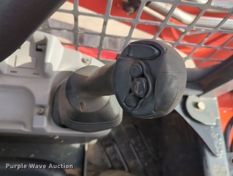 image for item OD9031 2019 Kubota SVL65-2  tracked skid steer loader