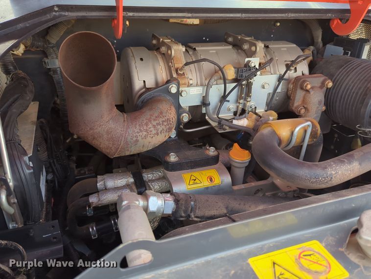 image for item OD9031 2019 Kubota SVL65-2  tracked skid steer loader