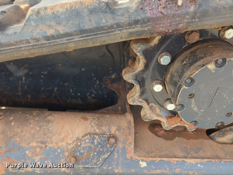 image for item OD9031 2019 Kubota SVL65-2  tracked skid steer loader