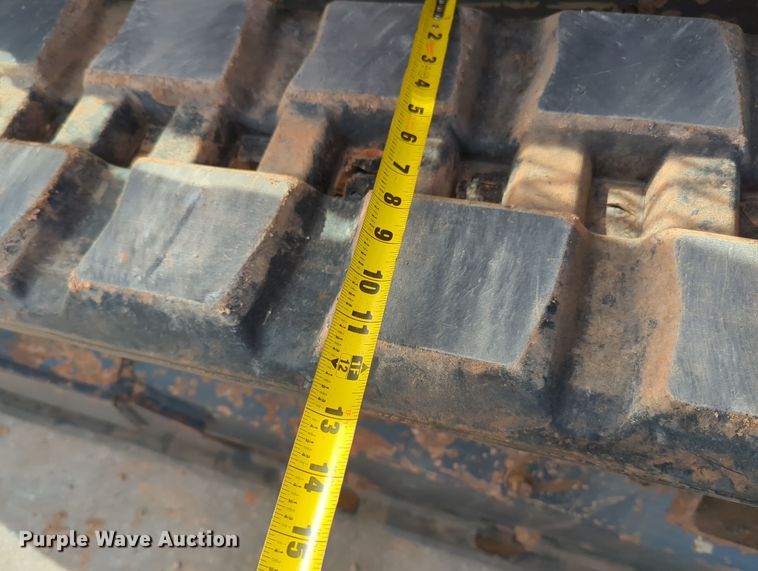 image for item OD9031 2019 Kubota SVL65-2  tracked skid steer loader