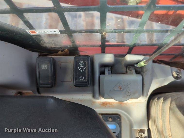 image for item OD9033 2019 Kubota SVL75-2  tracked skid steer loader