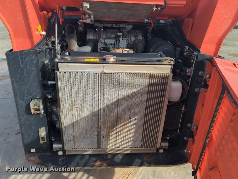 image for item OD9033 2019 Kubota SVL75-2  tracked skid steer loader