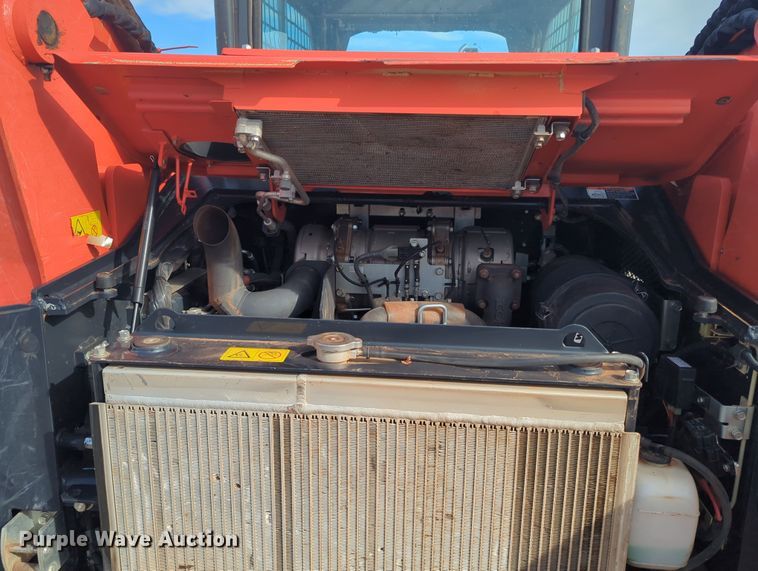 image for item OD9033 2019 Kubota SVL75-2  tracked skid steer loader