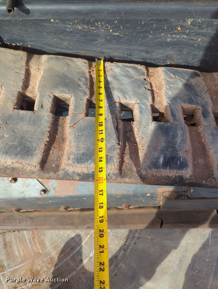 image for item OD9033 2019 Kubota SVL75-2  tracked skid steer loader