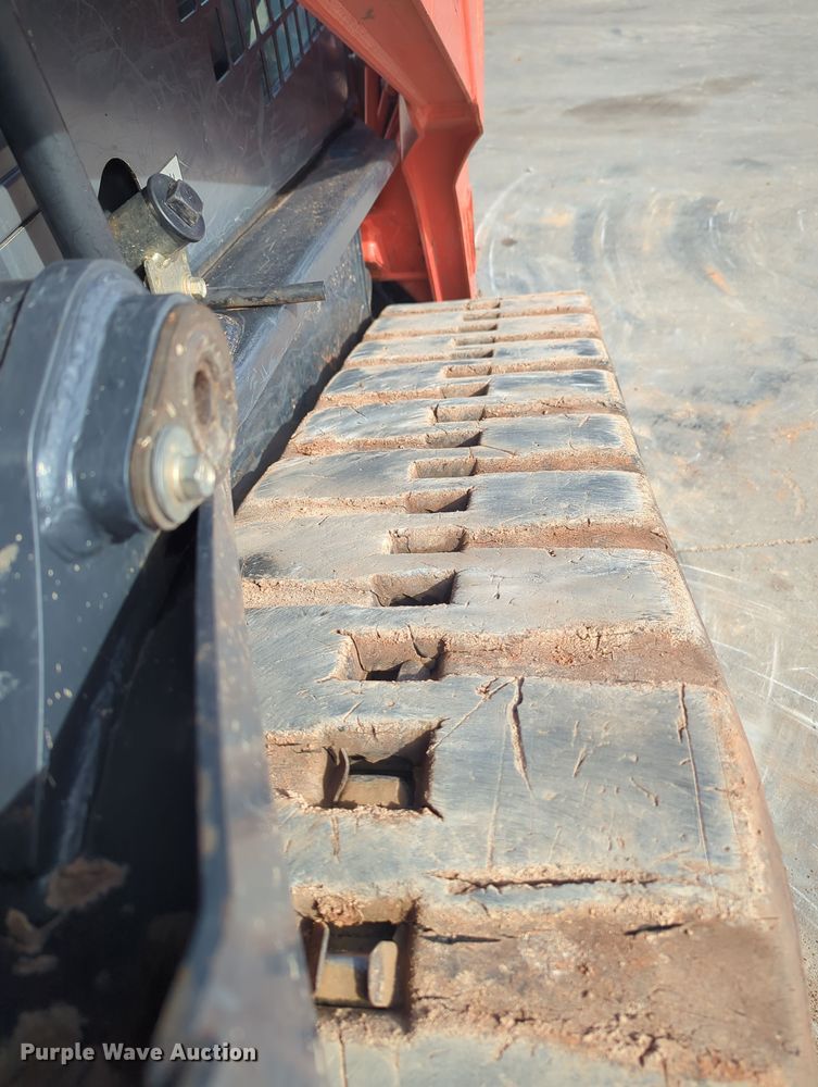 image for item OD9033 2019 Kubota SVL75-2  tracked skid steer loader