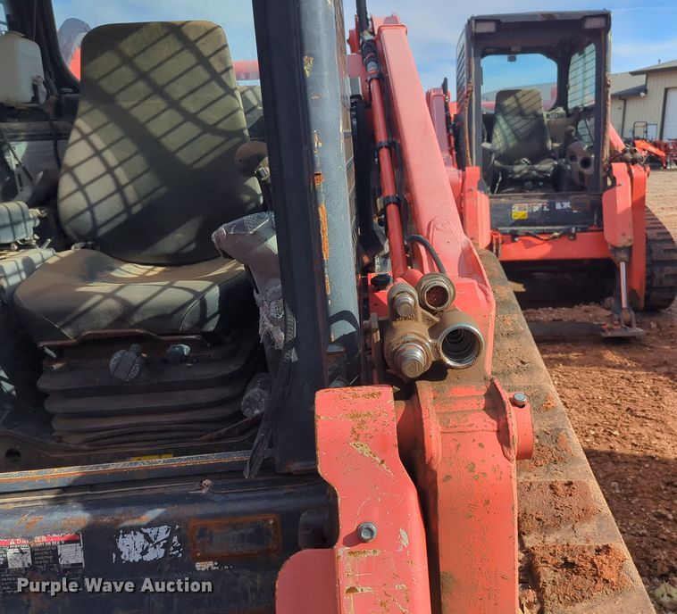 image for item OD9036 Kubota SVL95-2S  tracked skid steer loader