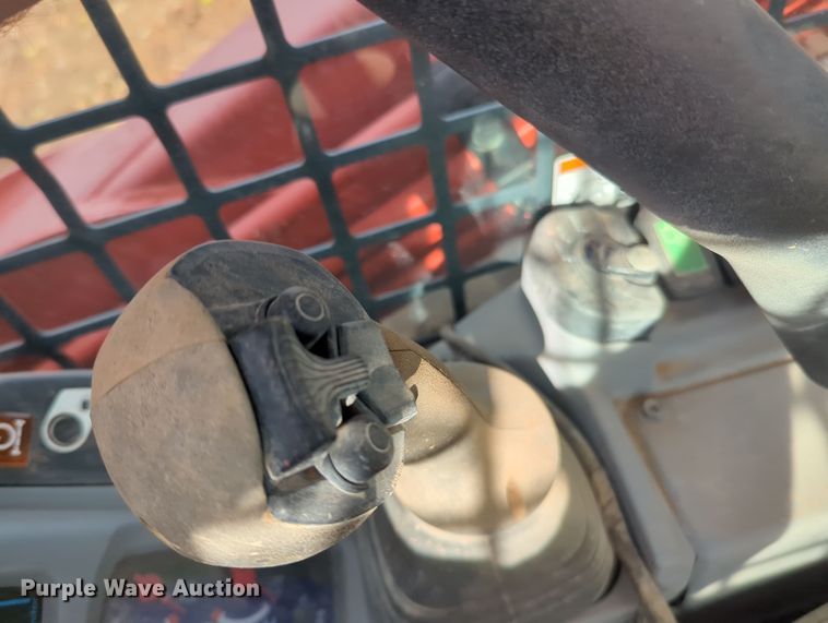 image for item OD9036 Kubota SVL95-2S  tracked skid steer loader