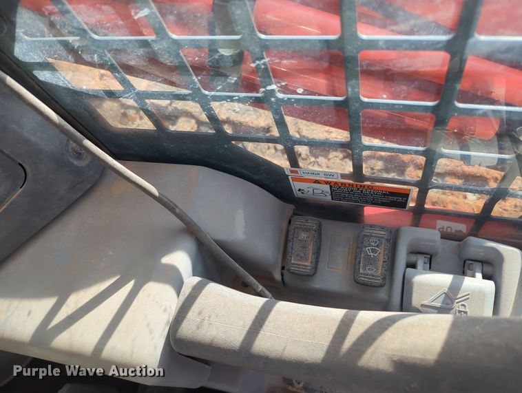 image for item OD9036 Kubota SVL95-2S  tracked skid steer loader