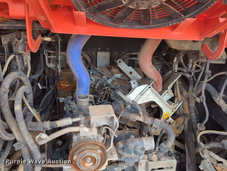 image for item OD9036 Kubota SVL95-2S  tracked skid steer loader