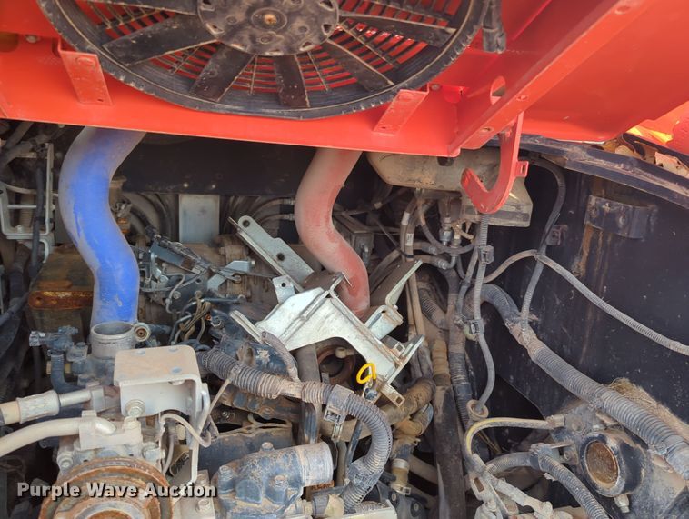 image for item OD9036 Kubota SVL95-2S  tracked skid steer loader