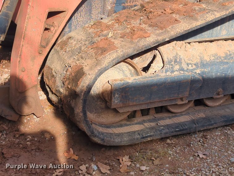 image for item OD9036 Kubota SVL95-2S  tracked skid steer loader