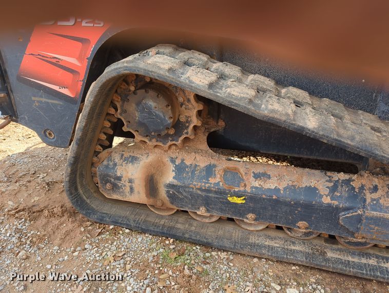 image for item OD9036 Kubota SVL95-2S  tracked skid steer loader