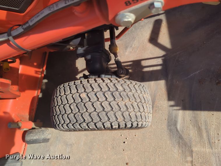 image for item OD9040 2018 Kubota BX1880  tractor