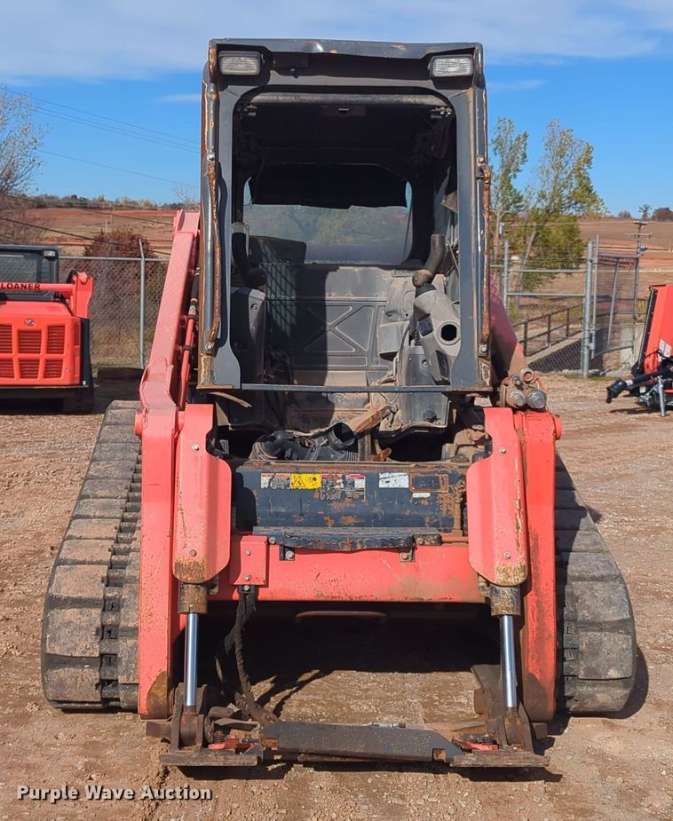 image for item OD9041 Kubota SVL95-2S  tracked skid steer loader