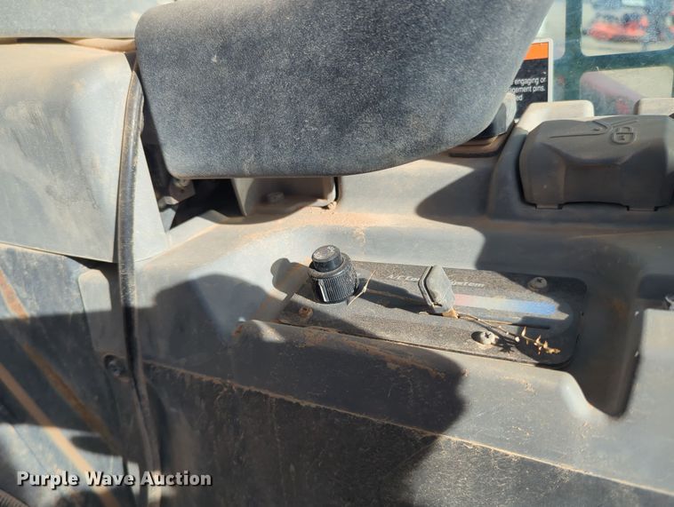 image for item OD9041 Kubota SVL95-2S  tracked skid steer loader