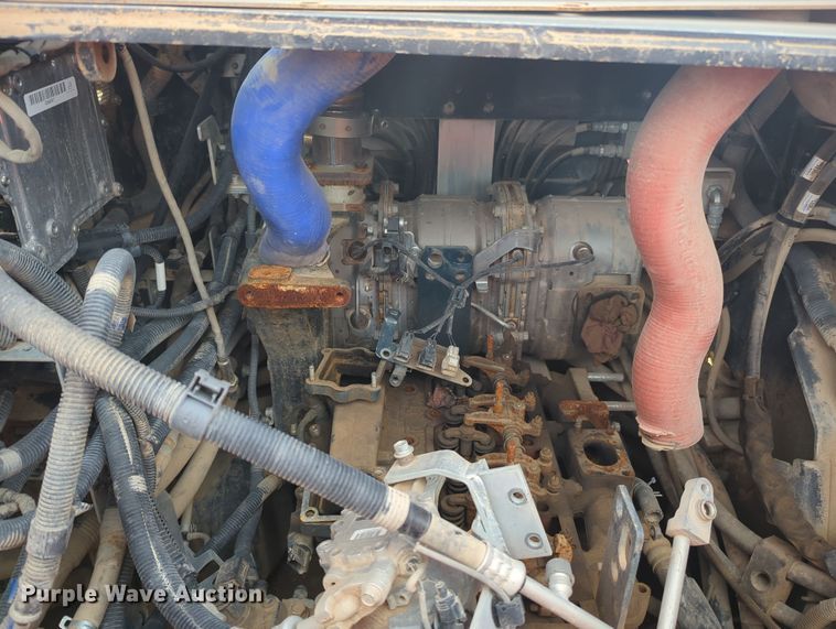 image for item OD9041 Kubota SVL95-2S  tracked skid steer loader