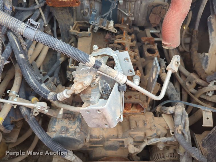 image for item OD9041 Kubota SVL95-2S  tracked skid steer loader