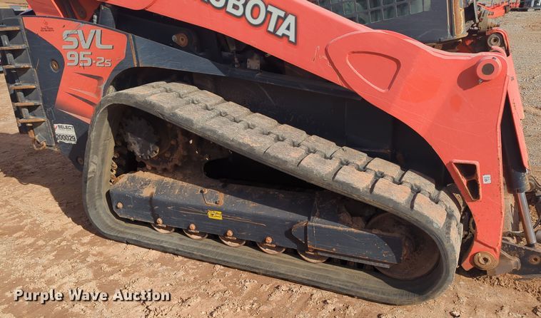 image for item OD9041 Kubota SVL95-2S  tracked skid steer loader