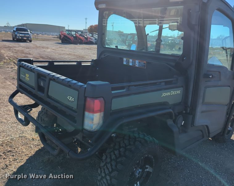 image for item OD9075 2020 John Deere Gator XUV835R  utility vehicle