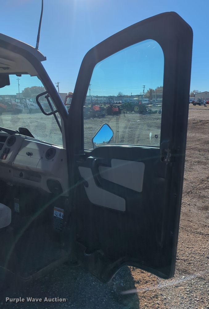 image for item OD9075 2020 John Deere Gator XUV835R  utility vehicle