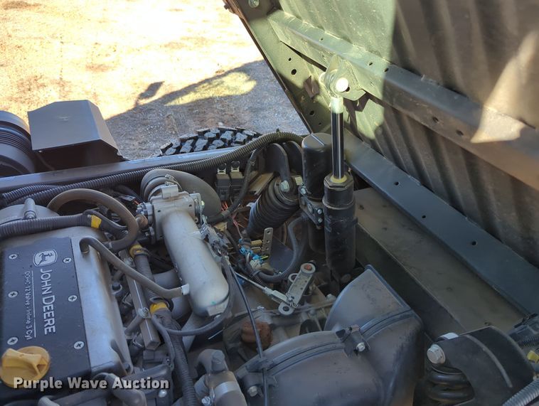 image for item OD9075 2020 John Deere Gator XUV835R  utility vehicle