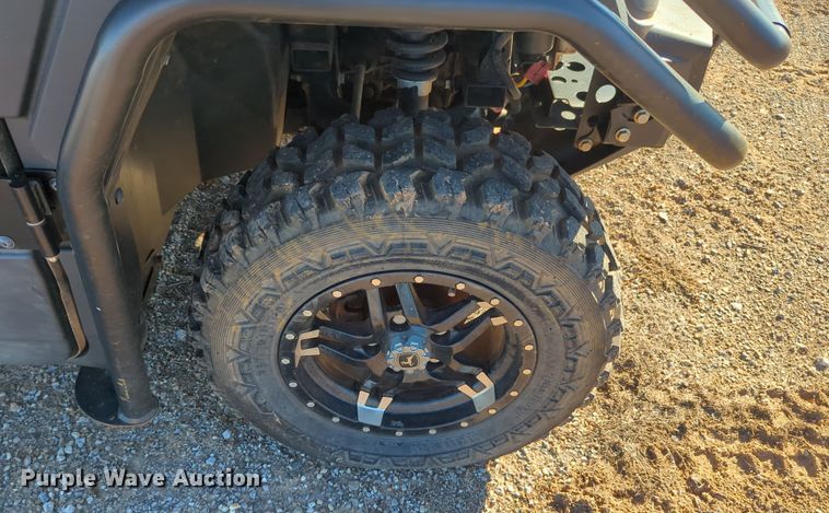 image for item OD9075 2020 John Deere Gator XUV835R  utility vehicle