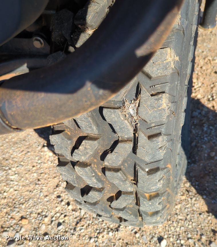 image for item OD9075 2020 John Deere Gator XUV835R  utility vehicle