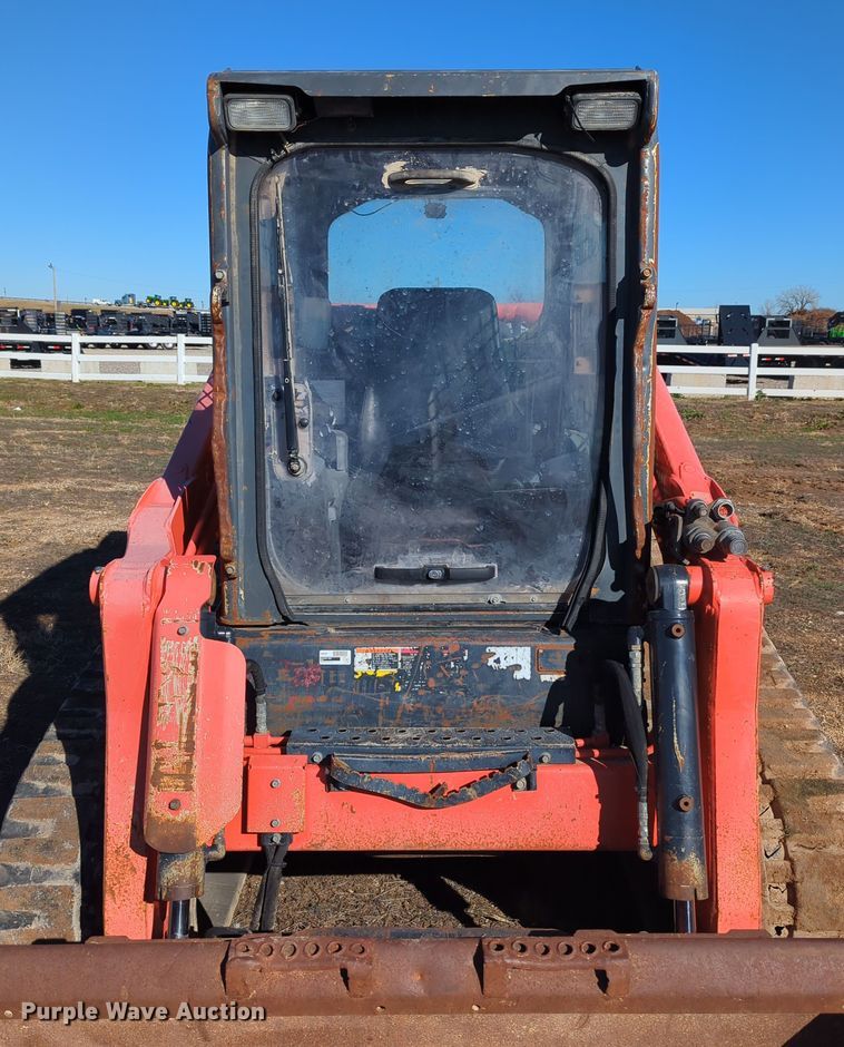 image for item OD9076 2019 Kubota SVL95-2S  tracked skid steer loader