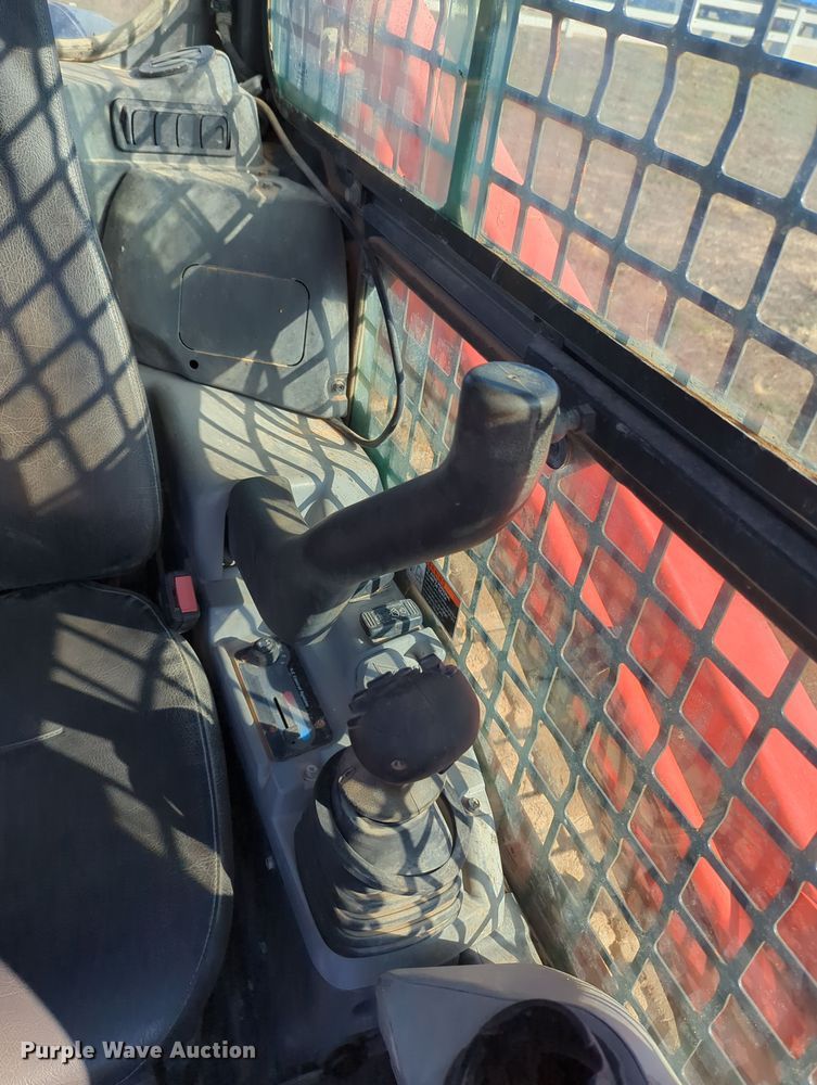 image for item OD9076 2019 Kubota SVL95-2S  tracked skid steer loader