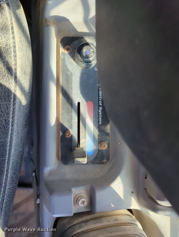 image for item OD9076 2019 Kubota SVL95-2S  tracked skid steer loader