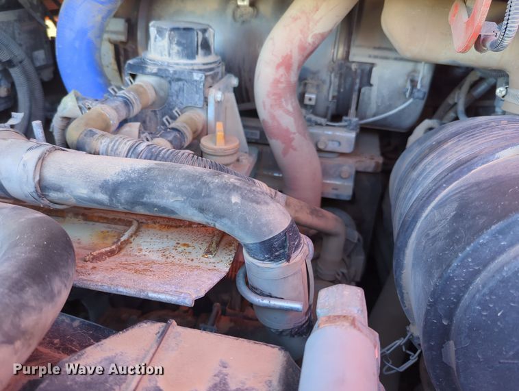 image for item OD9076 2019 Kubota SVL95-2S  tracked skid steer loader