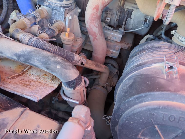 image for item OD9076 2019 Kubota SVL95-2S  tracked skid steer loader