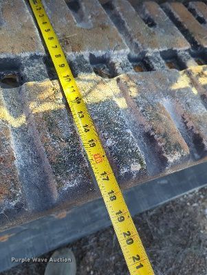 image for item OD9076 2019 Kubota SVL95-2S  tracked skid steer loader