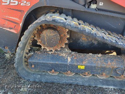 image for item OD9076 2019 Kubota SVL95-2S  tracked skid steer loader