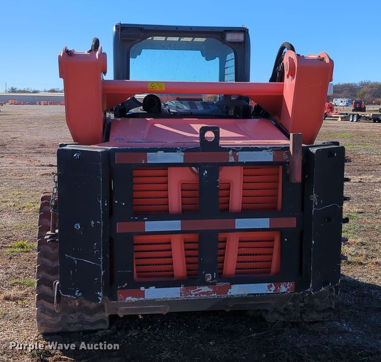 image for item OD9077 2017 Kubota SVL95-2S  tracked skid steer loader