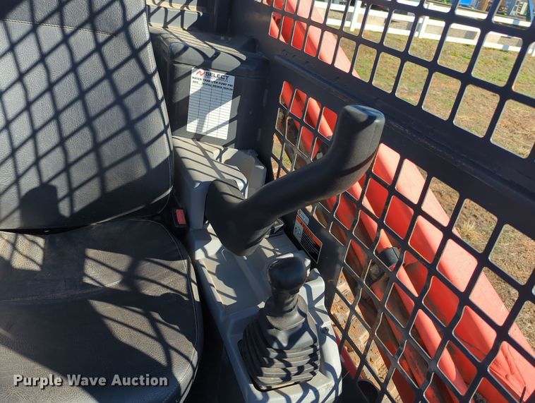 image for item OD9077 2017 Kubota SVL95-2S  tracked skid steer loader