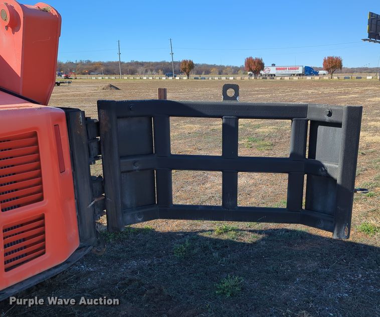 image for item OD9077 2017 Kubota SVL95-2S  tracked skid steer loader