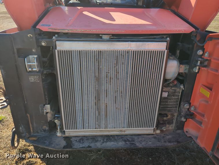 image for item OD9077 2017 Kubota SVL95-2S  tracked skid steer loader