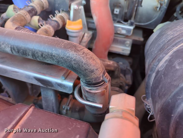 image for item OD9077 2017 Kubota SVL95-2S  tracked skid steer loader