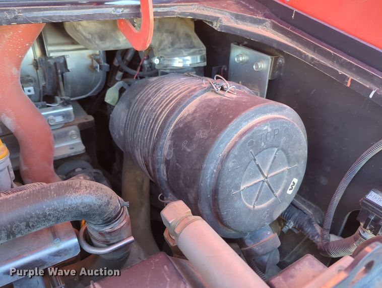 image for item OD9077 2017 Kubota SVL95-2S  tracked skid steer loader