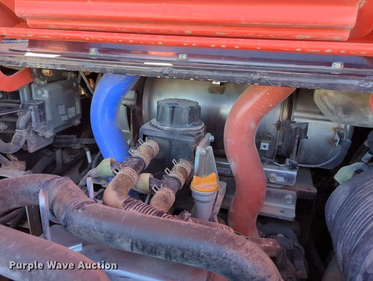 image for item OD9077 2017 Kubota SVL95-2S  tracked skid steer loader