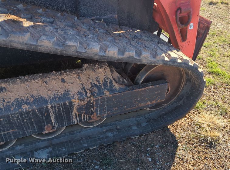 image for item OD9077 2017 Kubota SVL95-2S  tracked skid steer loader